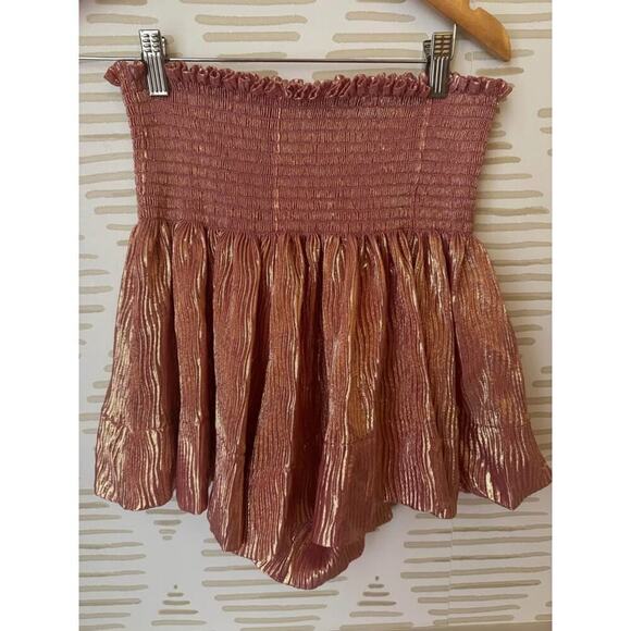 Queen of Sparkles Women’s Medium Rose Gold Smocked Waist Swing Shorts - Picture 2 of 6